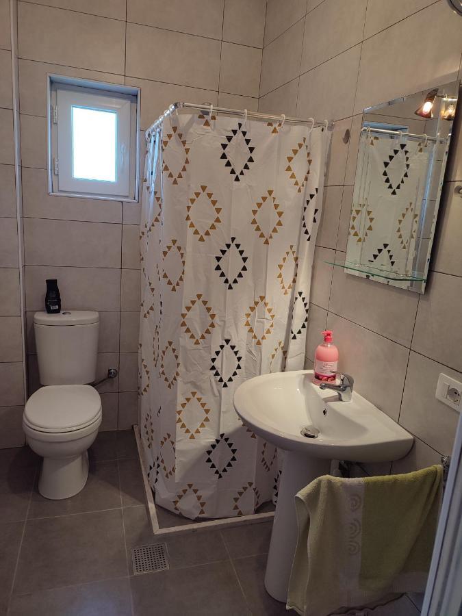 Sabi Apartment Golem Qerret Εξωτερικό φωτογραφία