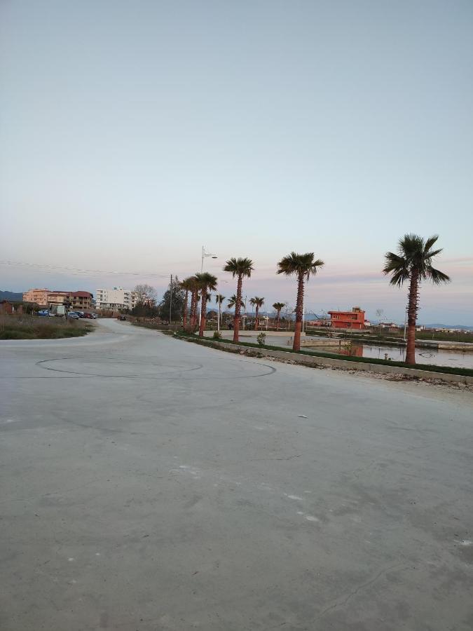 Sabi Apartment Golem Qerret Εξωτερικό φωτογραφία
